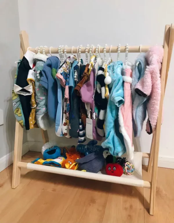 Portant vêtement enfant en bois avec étagère – Image 7
