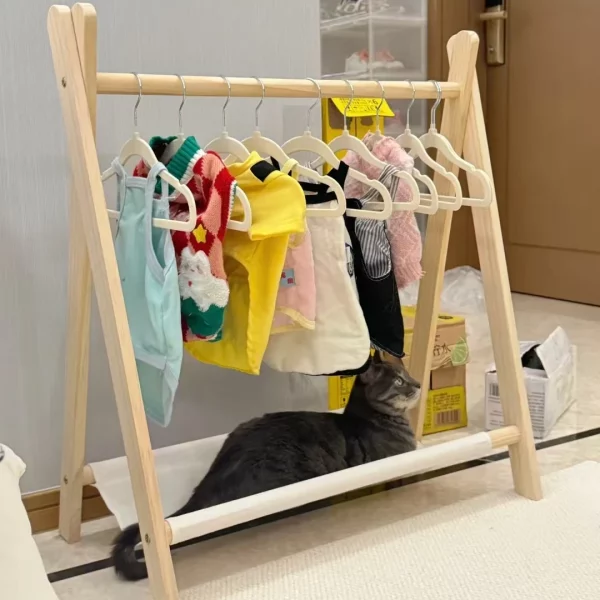 Portant vêtement enfant en bois avec étagère – Image 3