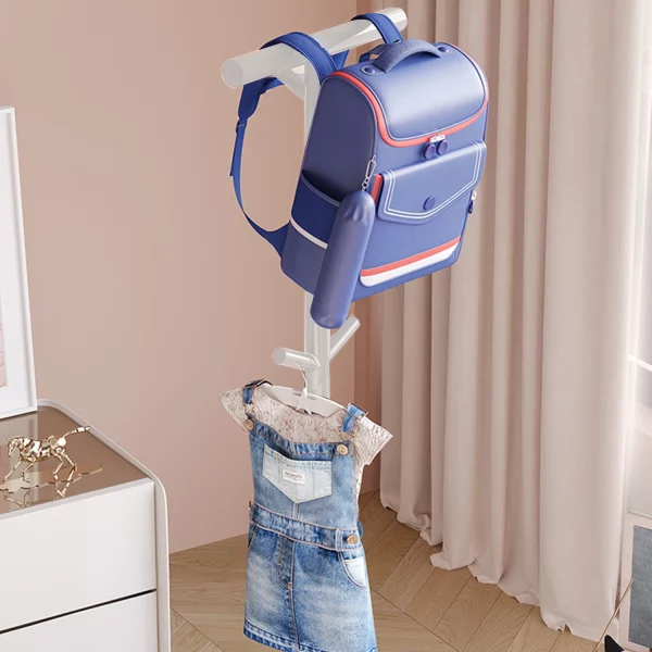 Portant vêtement enfant sur pied design ludique – Image 8