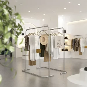 Portant vêtement sur pied métal argenté style boutique
