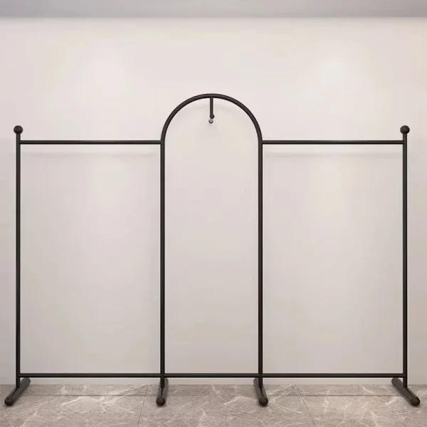 Grand portant vêtement design arc pour boutique – Image 10