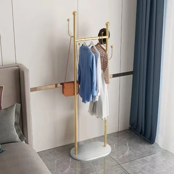Portant vêtement chambre design épuré et luxueux – Image 6